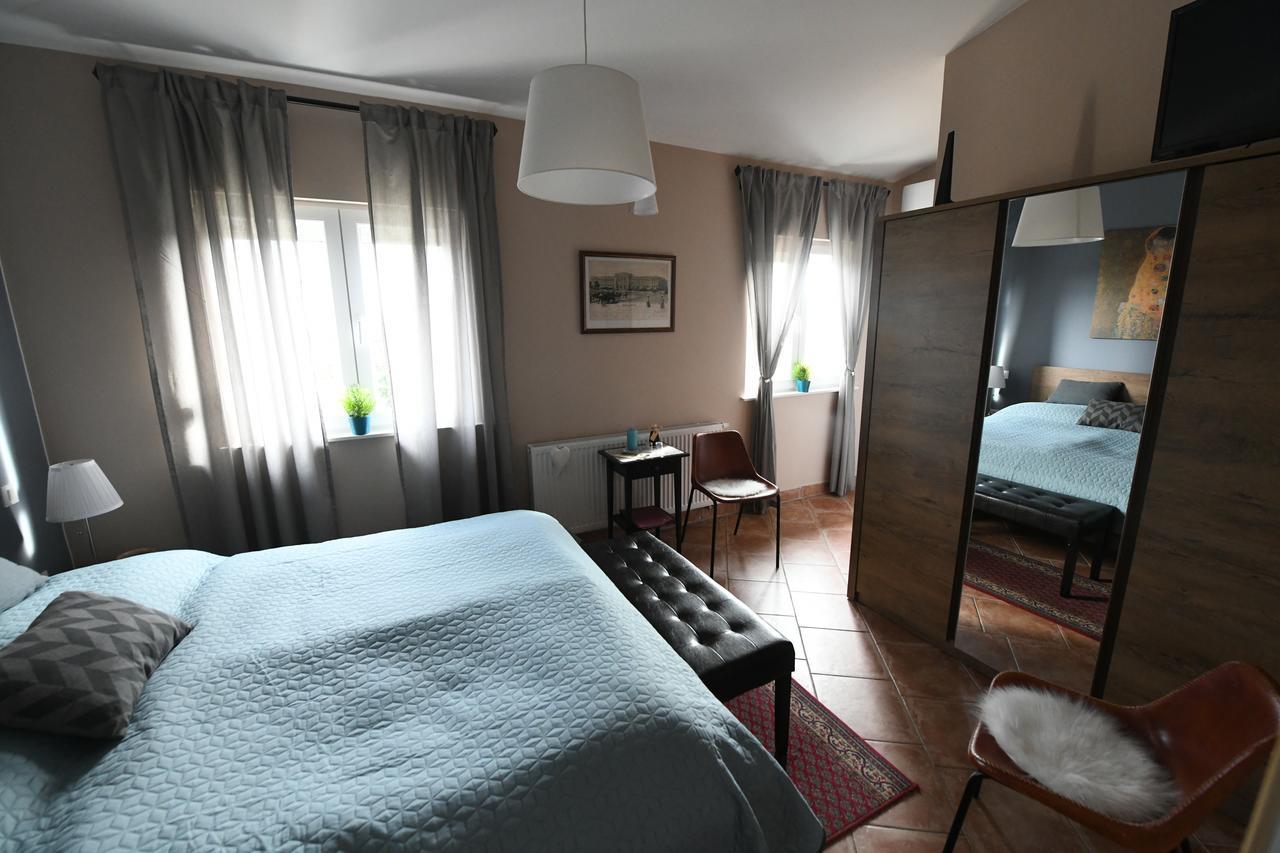 Klet Cinkus Bed and Breakfast Hrvatski Leskovac Exteriör bild